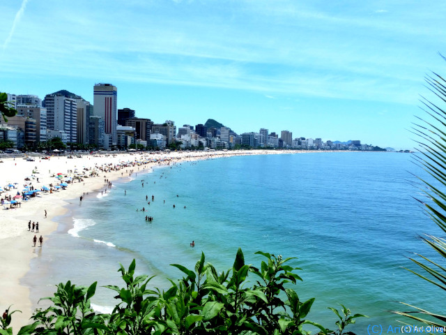 Ipanema Rio de Janeiro Beaches &copy Ari Oliveira / Brazil Beaches