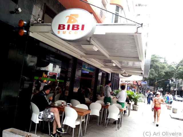 Bares de Copacabana (c) Ari Oliveira - Guia Rio de Janeiro